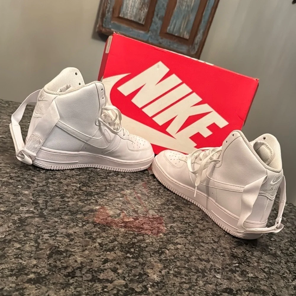 Nike Air Force Max CB 2 Hyperfuse High-Top Sneakers EUC 10.5